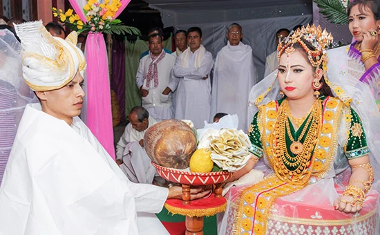 Manipur Wedding Tradition and Rituals: Things to Know