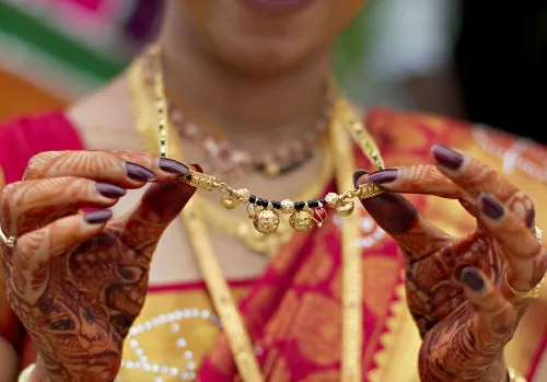 mangalsutra delhi wedding